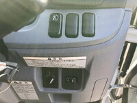 三菱ふそうキャンター冷凍車（冷蔵車）小型（2t・3t）[写真31]