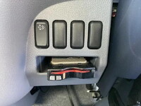 三菱ふそうキャンター冷凍車（冷蔵車）小型（2t・3t）[写真32]