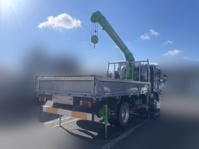 いすゞエルフクレーン4段小型（2t・3t）[写真02]