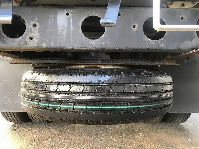 日野デュトロ平ボディ小型（2t・3t）[写真20]