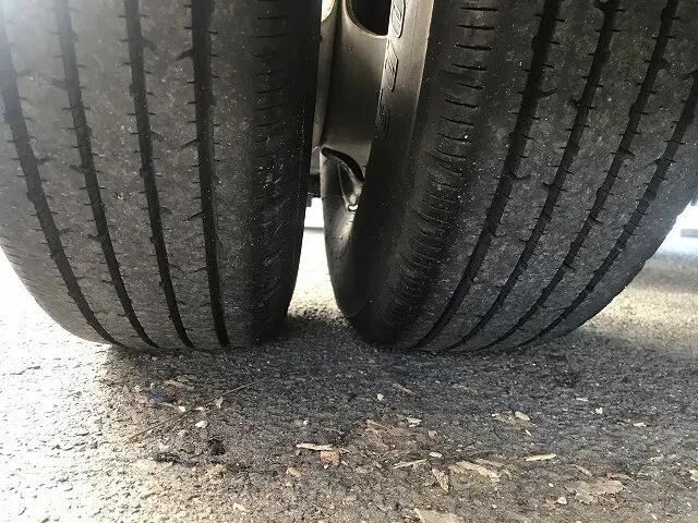 日野デュトロ平ボディ小型（2t・3t）[写真21]