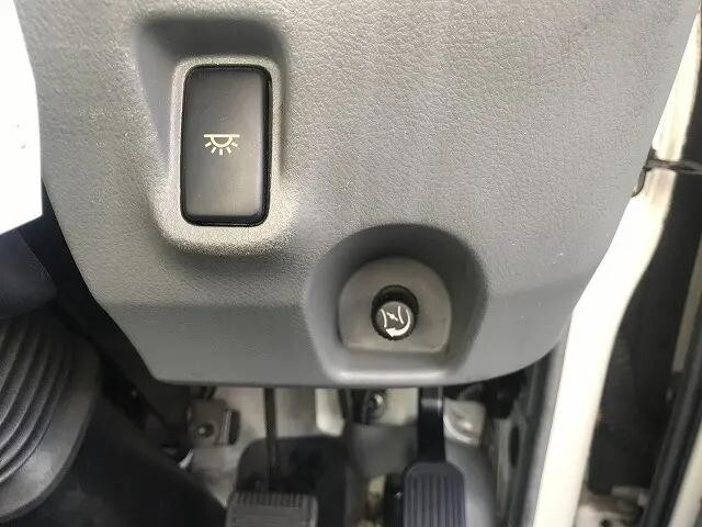 日野デュトロ平ボディ小型（2t・3t）[写真32]