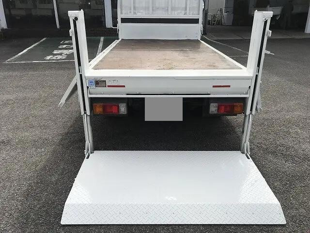 日野デュトロ平ボディ小型（2t・3t）[写真10]