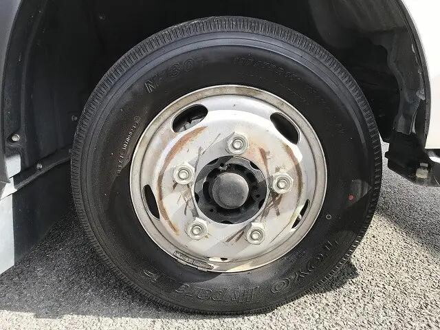 日野デュトロ平ボディ小型（2t・3t）[写真24]