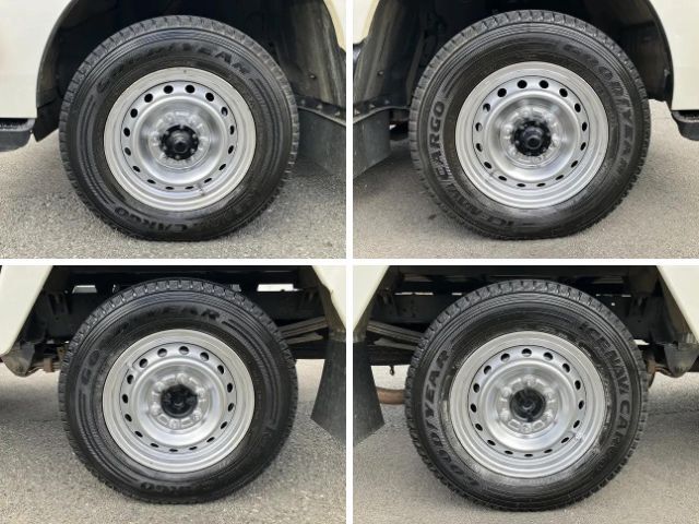 トヨタトヨエースダブルキャブ（Wキャブ）小型（2t・3t）[写真18]