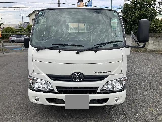 トヨタトヨエースダブルキャブ（Wキャブ）小型（2t・3t）[写真06]