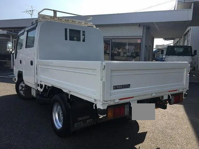 いすゞエルフダブルキャブ（Wキャブ）小型（2t・3t）[写真02]