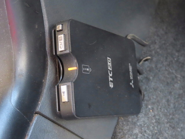 三菱ふそうスーパーグレートアルミウイング大型（10t）[写真27]