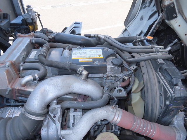 いすゞフォワードアルミブロック中型（4t）[写真13]