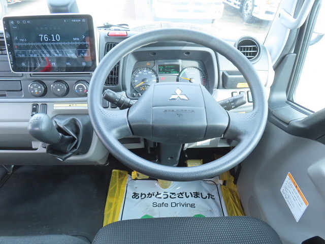 三菱ふそうキャンターセーフティローダー小型（2t・3t）[写真17]