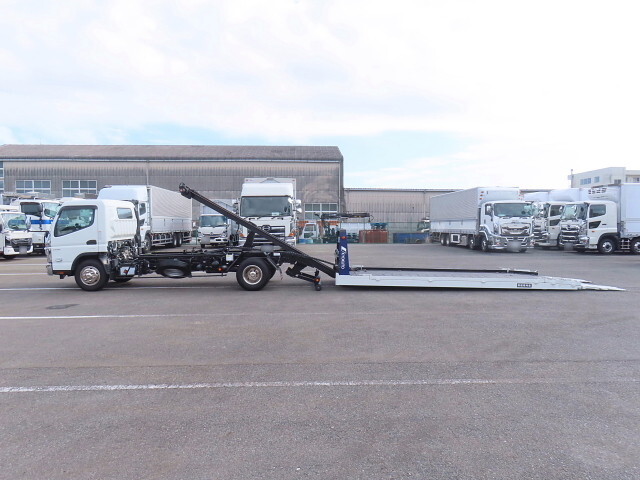 三菱ふそうキャンターセーフティローダー小型（2t・3t）[写真26]