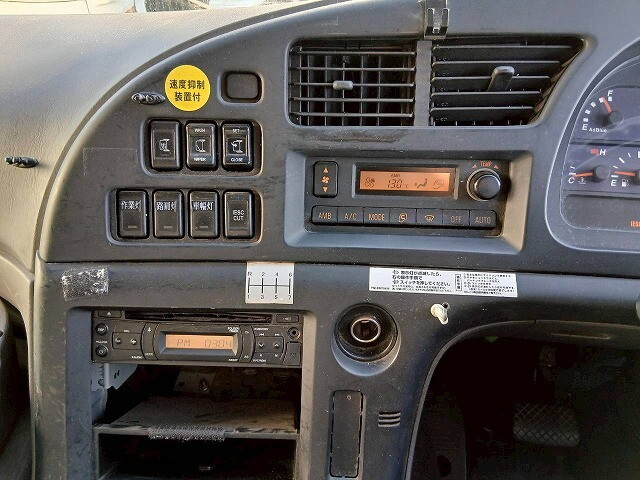 いすゞギガアルミブロック大型（10t）[写真31]