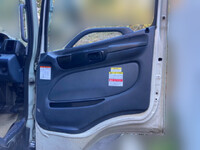 日野レンジャーセーフティローダー増トン（6t・8t）[写真28]