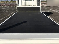 いすゞエルフ平ボディ小型（2t・3t）[写真13]