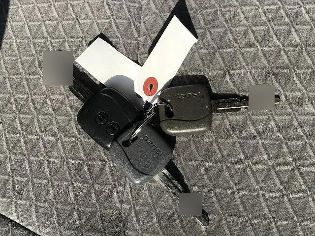 いすゞエルフ平ボディ小型（2t・3t）[写真40]