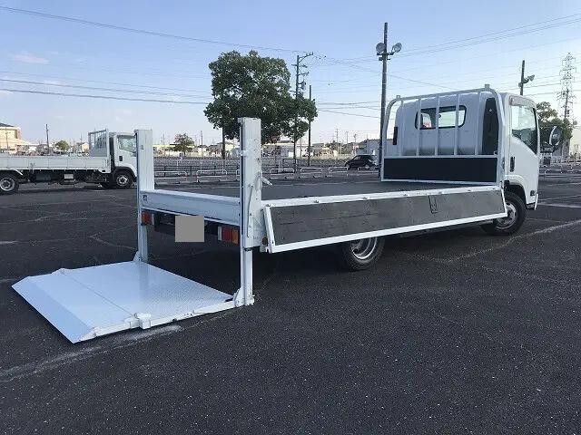 いすゞエルフ平ボディ小型（2t・3t）[写真08]