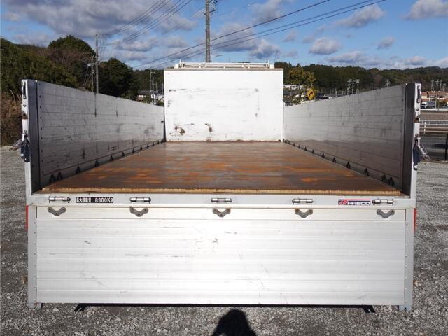 日野レンジャー平ボディ増トン（6t・8t）[写真13]