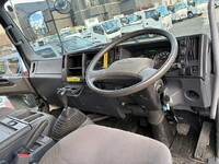 いすゞフォワードクレーン5段中型（4t）[写真27]