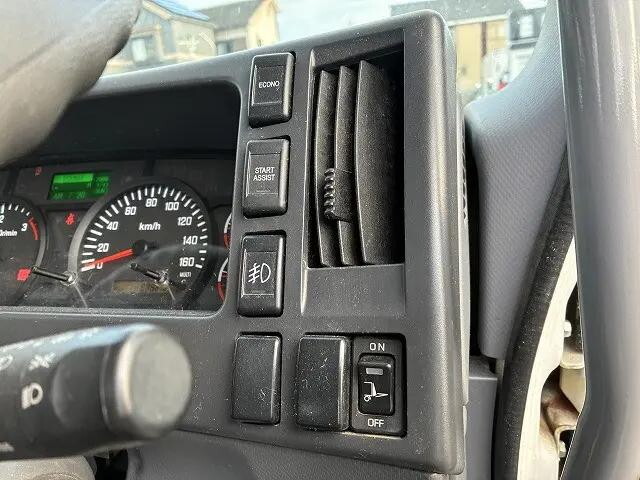 いすゞフォワードクレーン5段中型（4t）[写真28]