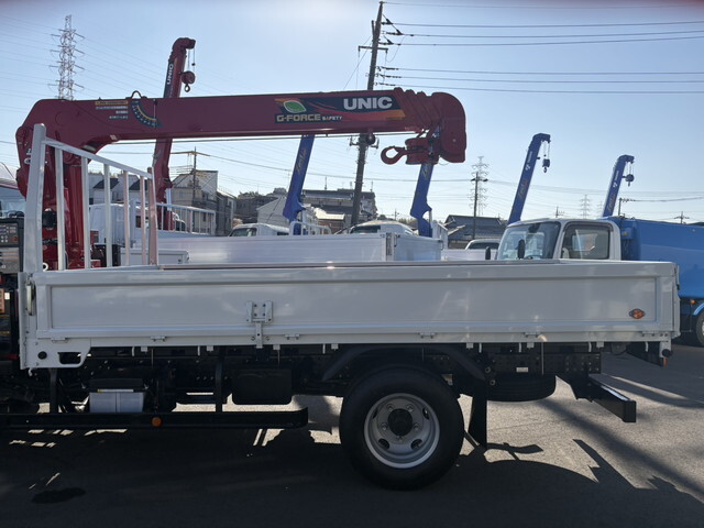 三菱ふそうキャンタークレーン4段小型（2t・3t）[写真07]