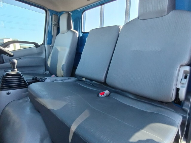 日野デュトロ平ボディ小型（2t・3t）[写真20]