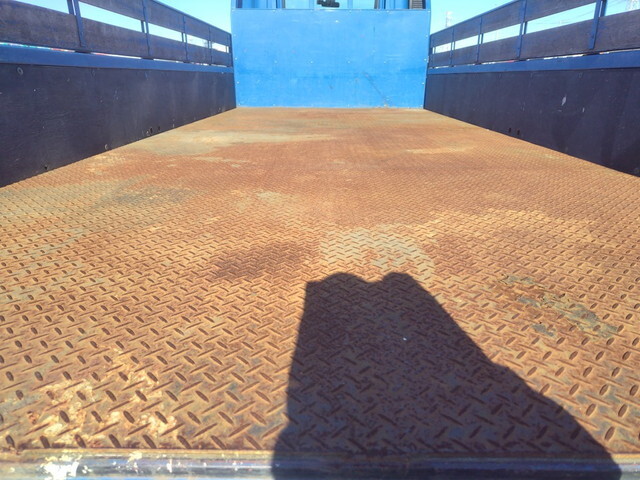 日野デュトロ平ボディ小型（2t・3t）[写真07]