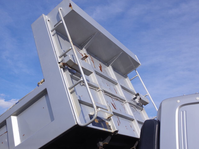 三菱ふそうファイターダンプ増トン（6t・8t）[写真11]