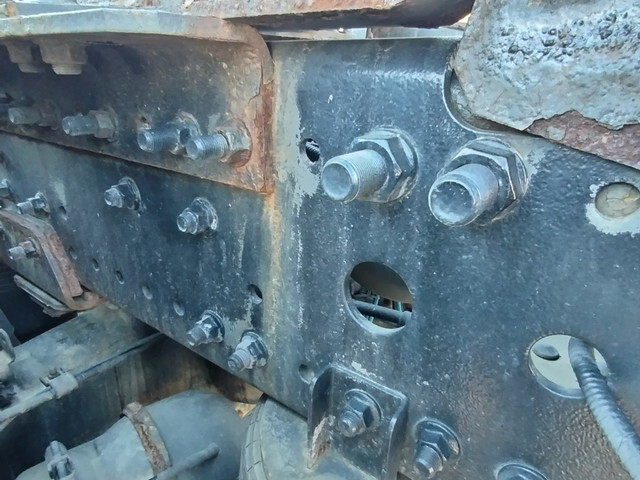 日野プロフィアトレーラーヘッド（トラクターヘッド）大型（10t）[写真14]