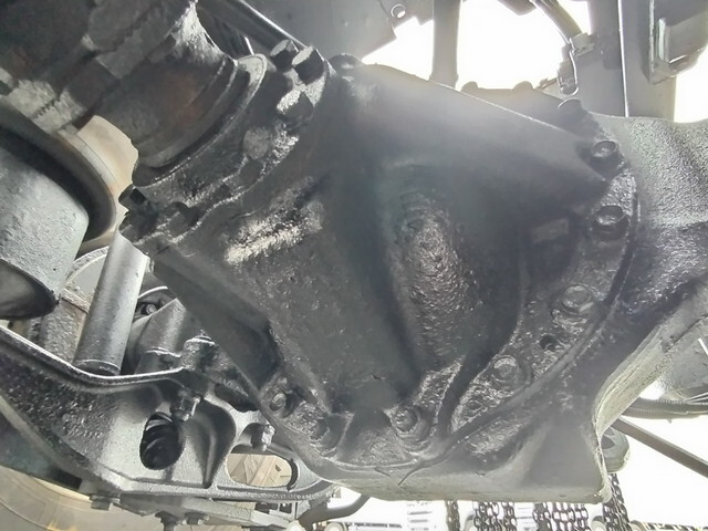 日野プロフィアトレーラーヘッド（トラクターヘッド）大型（10t）[写真16]