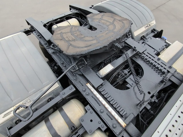 日野プロフィアトレーラーヘッド（トラクターヘッド）大型（10t）[写真07]