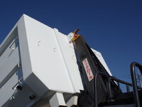 三菱ふそうファイターコンテナ専用車増トン（6t・8t）[写真13]