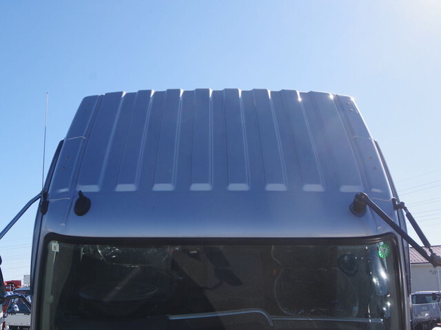 三菱ふそうファイターコンテナ専用車増トン（6t・8t）[写真19]