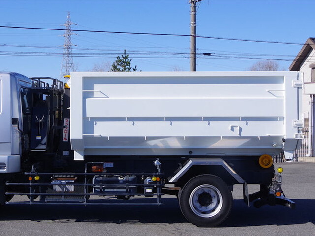 三菱ふそうファイターコンテナ専用車増トン（6t・8t）[写真21]