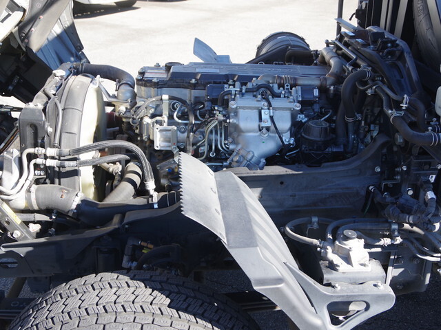 三菱ふそうファイターコンテナ専用車増トン（6t・8t）[写真25]