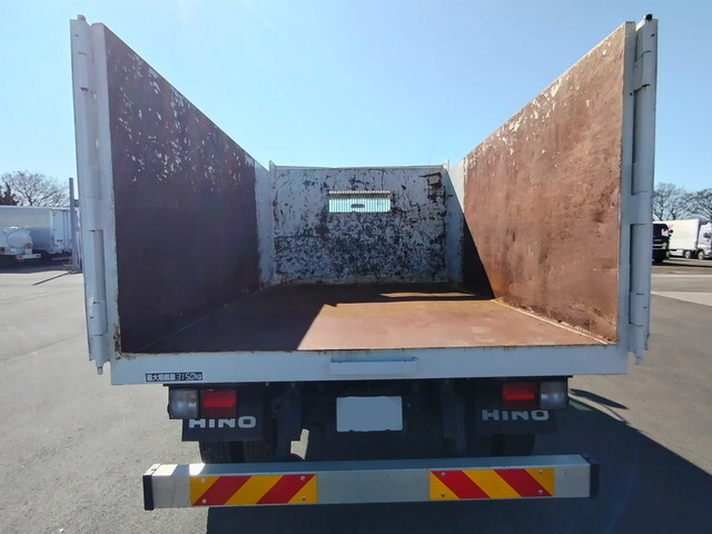 日野レンジャー深ダンプ（土砂禁ダンプ）中型（4t）[写真06]