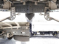 いすゞエルフアルミウイング小型（2t・3t）[写真18]