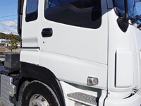 いすゞギガトレーラーヘッド（トラクターヘッド）大型（10t）[写真06]