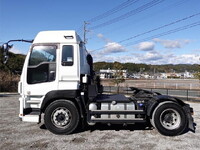 いすゞギガトレーラーヘッド（トラクターヘッド）大型（10t）[写真10]