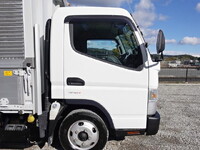 三菱ふそうキャンターアルミウイング小型（2t・3t）[写真12]