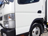 三菱ふそうキャンターアルミウイング小型（2t・3t）[写真06]