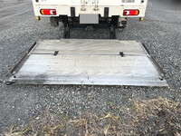 UDトラックスクオンアルミウイング大型（10t）[写真08]