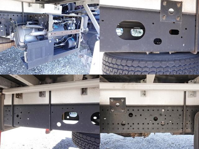 いすゞフォワードアルミウイング中型（4t）[写真16]