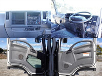 いすゞフォワードアルミウイング中型（4t）[写真21]