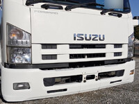 いすゞフォワードアルミウイング中型（4t）[写真06]