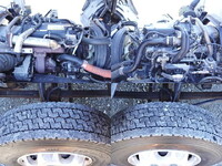 いすゞフォワードアルミウイング中型（4t）[写真16]