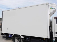 三菱ふそうキャンター冷凍車（冷蔵車）小型（2t・3t）[写真09]