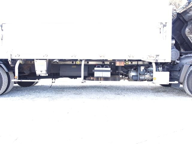 日野レンジャーアルミウイング中型（4t）[写真16]