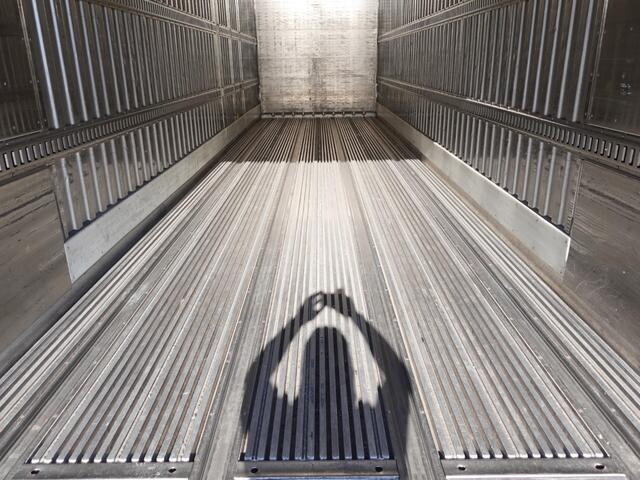 いすゞギガ冷凍車（冷蔵車）大型（10t）[写真12]