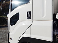 いすゞギガ冷凍車（冷蔵車）大型（10t）[写真16]