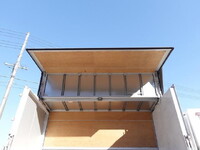 三菱ふそうキャンターアルミウイング小型（2t・3t）[写真13]